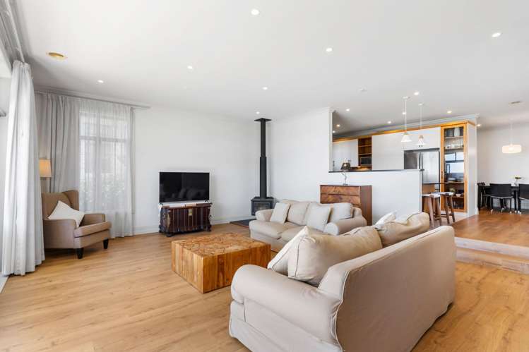 13 Pacific Cliffs Drive Gulf Harbour_11