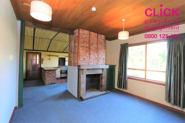 6 Railway Lane Outram_18