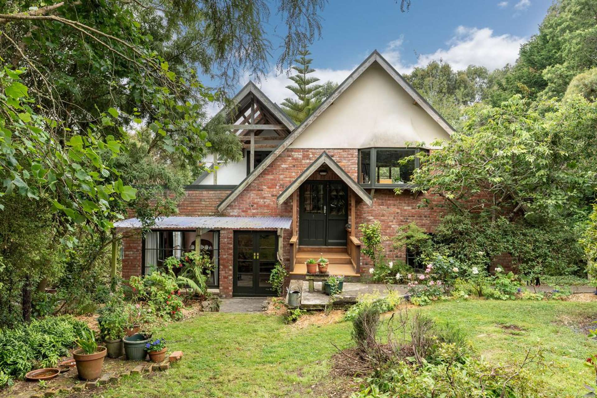 32, 34, 36 & 38 Moerangi Street Broad Bay_0