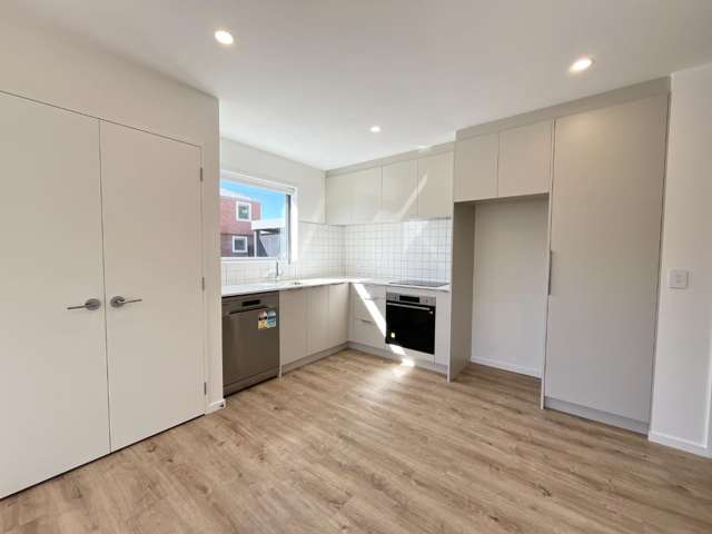 6/176 England Street 1477_1