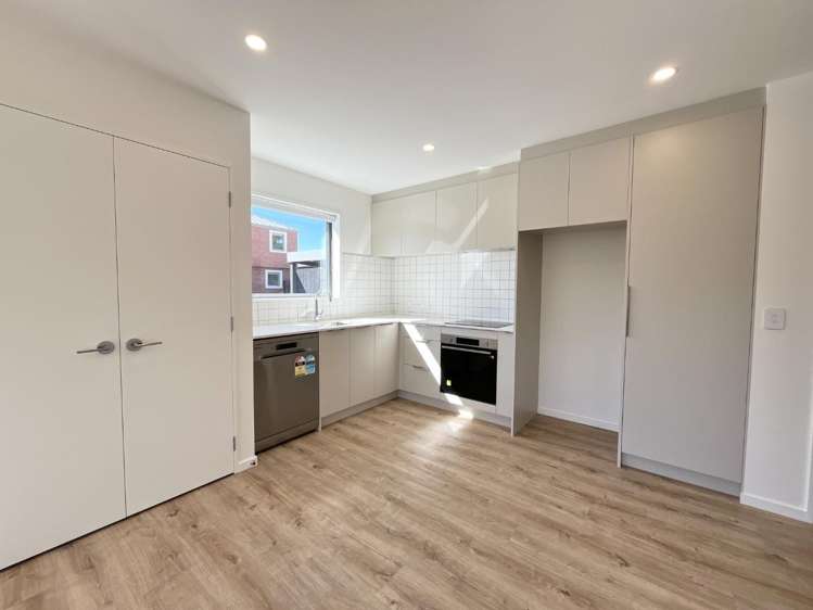 6/176 England Street 1477_1