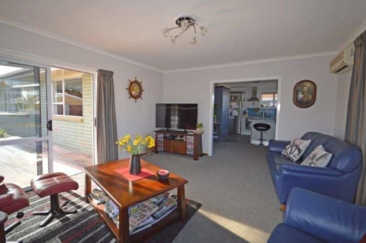 65 Ranui Avenue Waimataitai_4