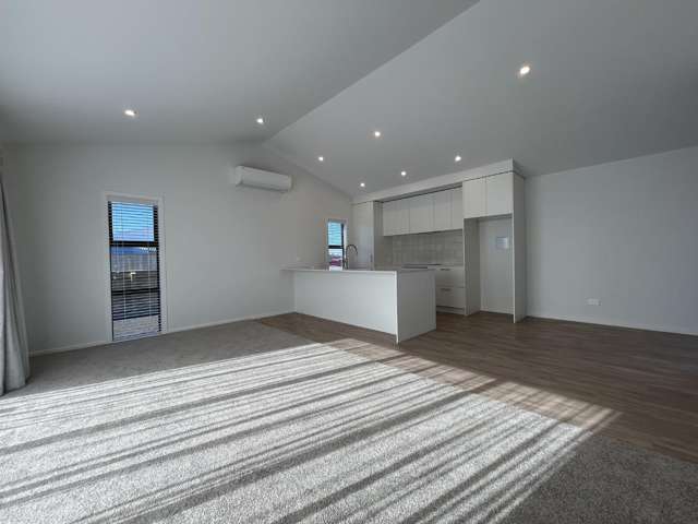 83B South Road 10754_3