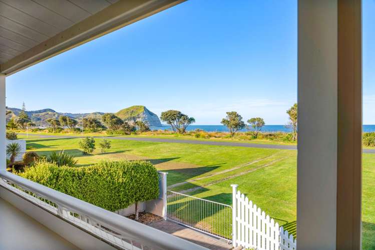 1 Moana Drive Mahia Peninsula_2