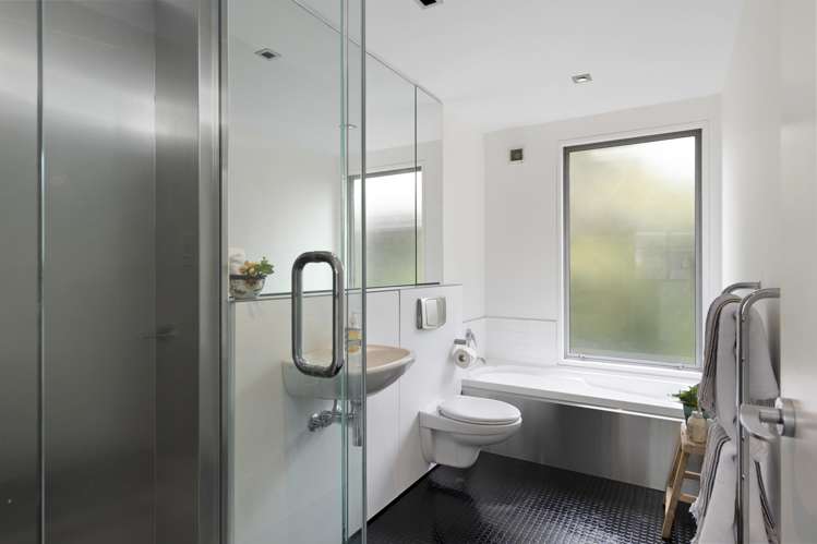 60 Aikmans Road Merivale_16