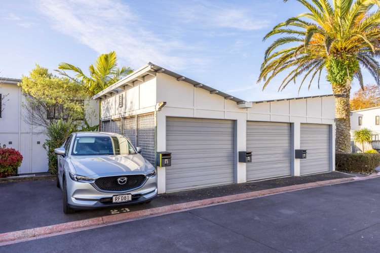 23/92 Bush Road Albany_16