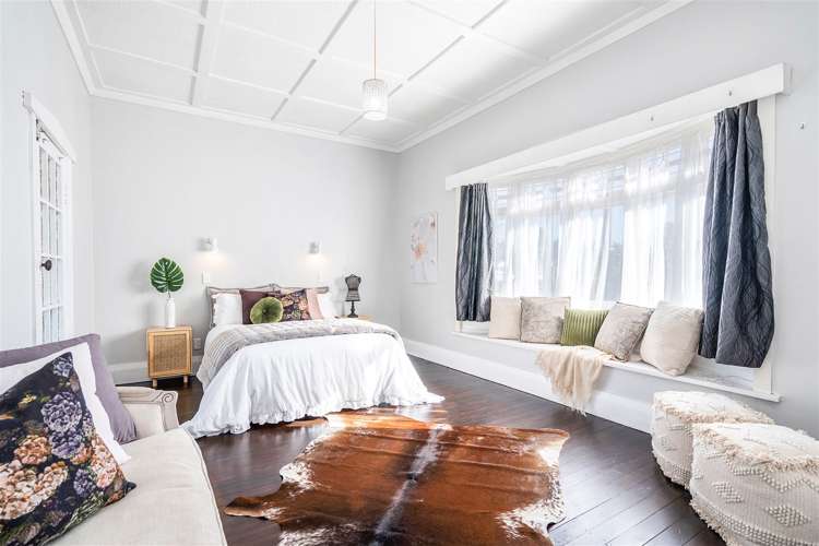 13 Apirana Avenue Regent_6