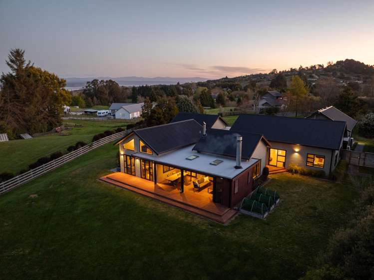 67 Lomond Grove_0