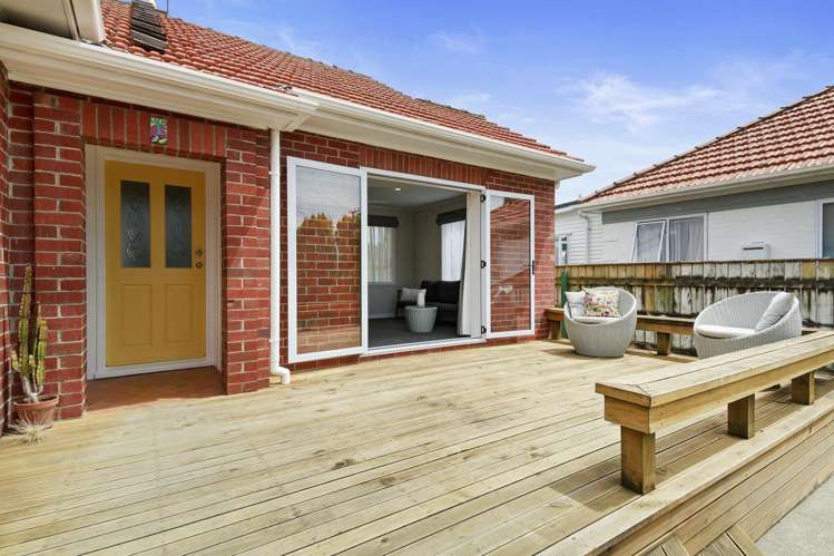 85 Bell Road Waiwhetu_1