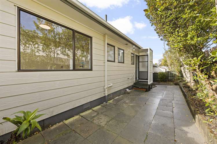 2/12 Roick Parade Glen Eden_9