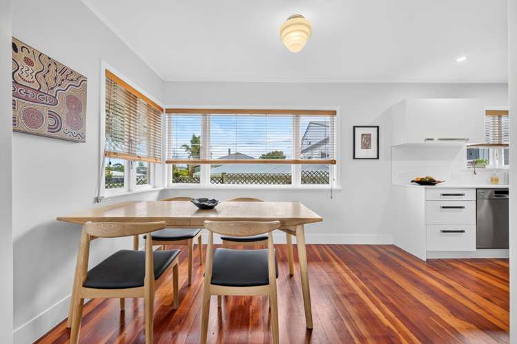 5 Waione Avenue Te Atatu Peninsula_9
