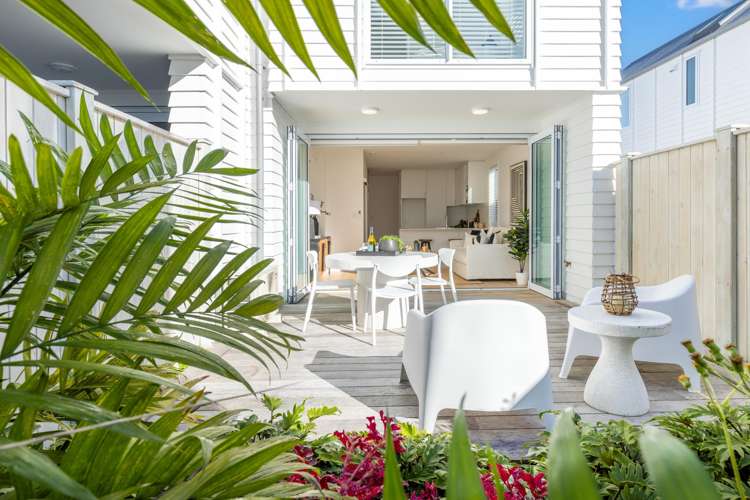 7 Titoki Close Matakana_1