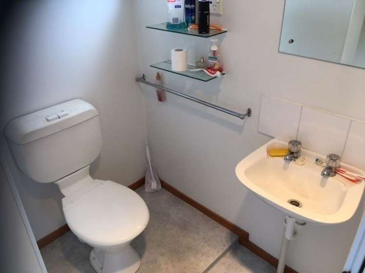 32a Avalon Crescent Avalon_3