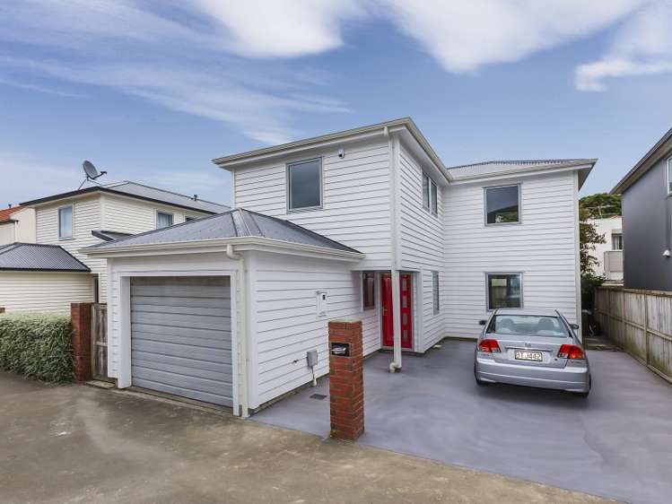 21/36 Dee Street Island Bay_0