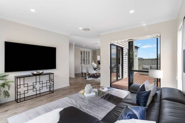 6 Irving Place Hobsonville_2