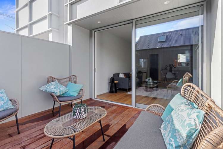 6/16 Hurley Street Christchurch Central_12