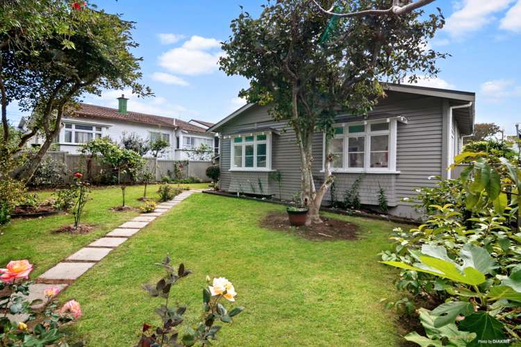 2 Garry Road Mount Eden_20