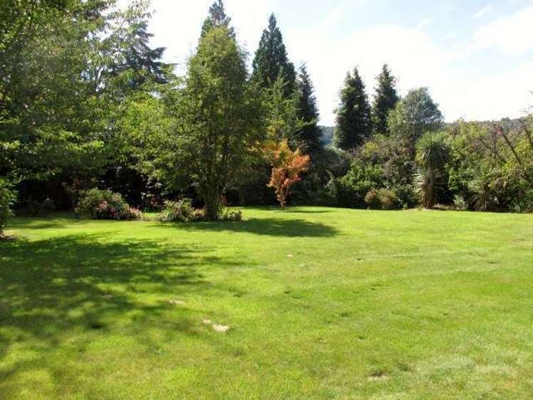 102 Shiel Street Reefton_9