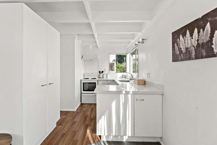 1/147 Spinella Drive Bayview_5