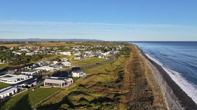 55 Pacific Parade Coastlands_2