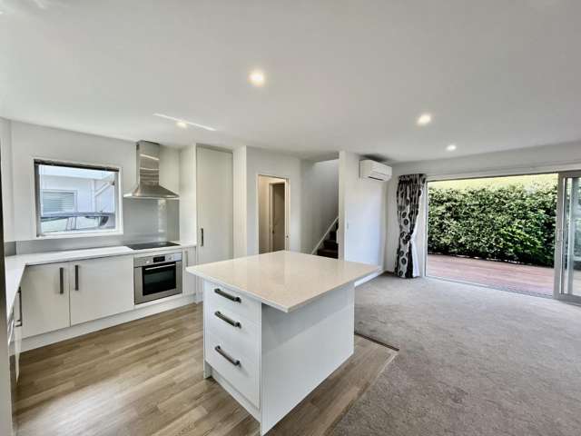 1/7 Bolton Avenue 10222_4