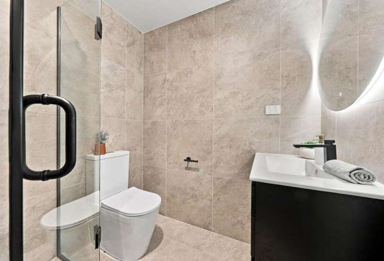 1/37 Archmillen Avenue Pakuranga Heights_10