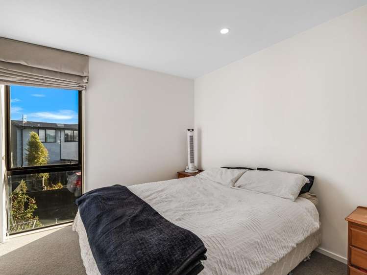 68 Miromiro Street 1404_10