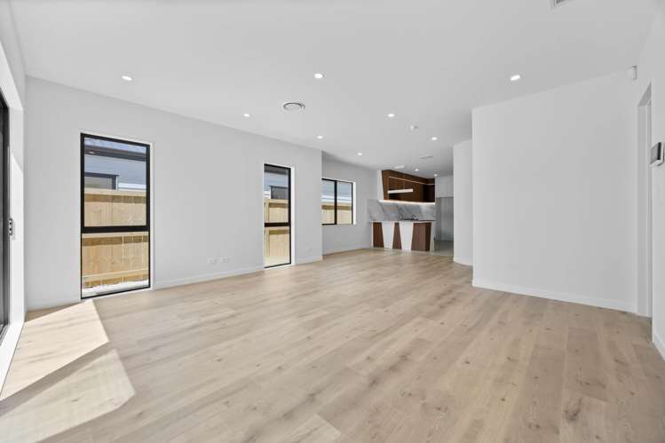 28 Furlough Road Opaheke_8