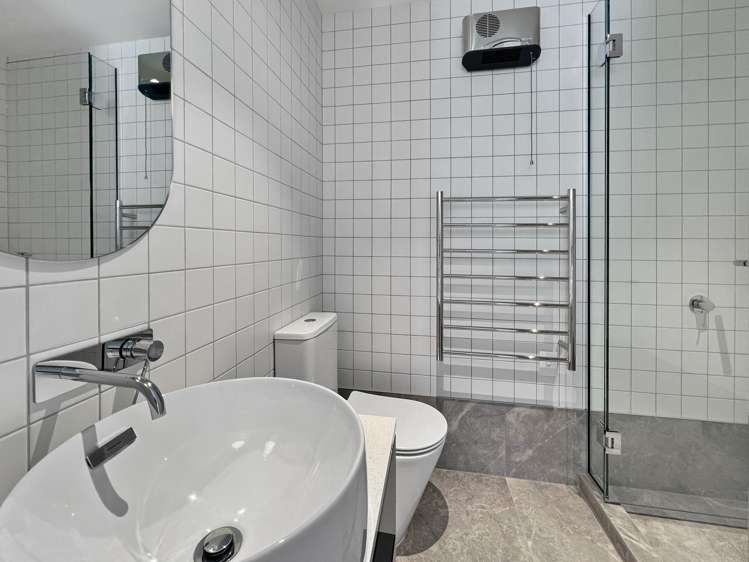 1/362 Montreal St Christchurch Central_13