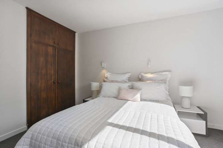 1/6 Quinton Place Bishopdale_12