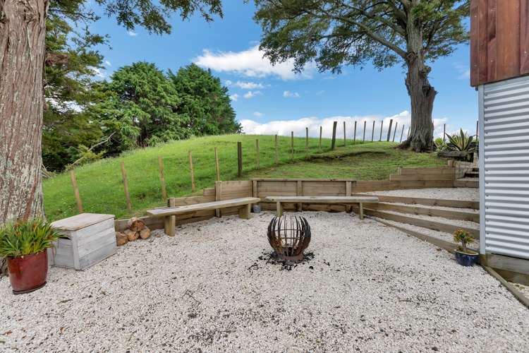 26 Old School Road Maungakaramea_25