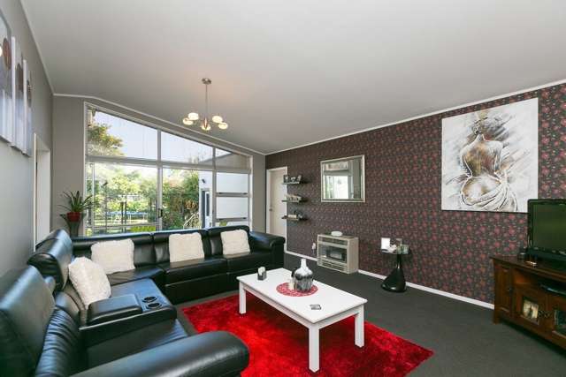 61 Clifton Drive Waitara_2