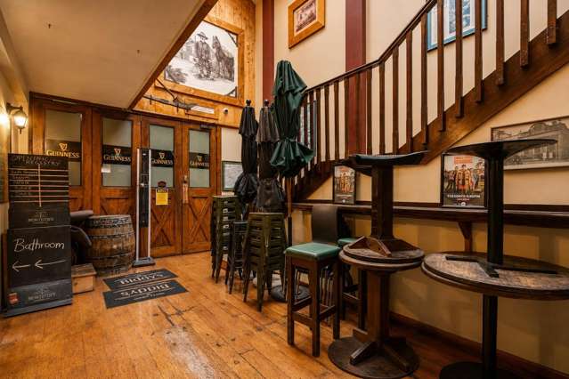 17a Hood Street Hamilton Central_4