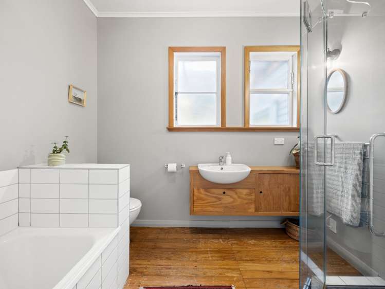 16 Plunket Terrace Hamilton East_15