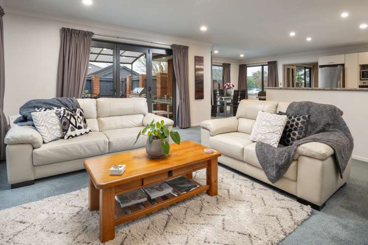 3 Maple Close Springlands_8