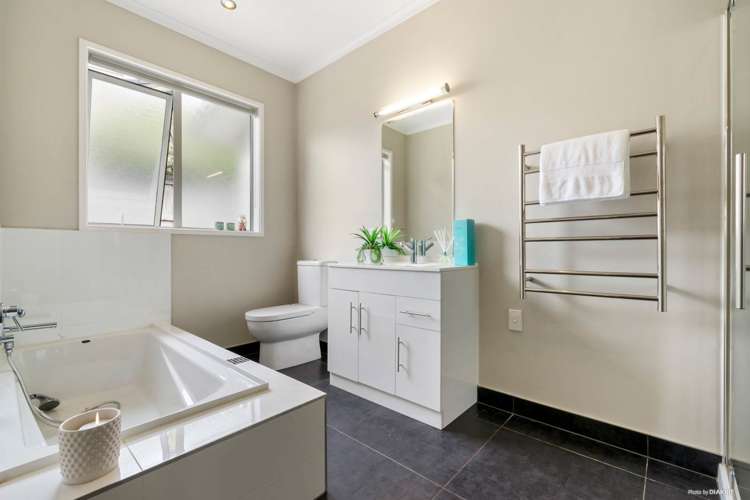 47 Liberty Crescent Beachlands_9