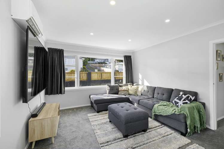 38 Petrie Street Wainuiomata_7