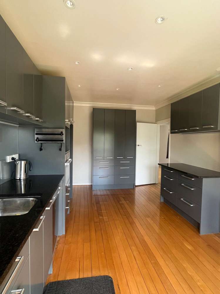 29b West Coast Road Glen Eden_6