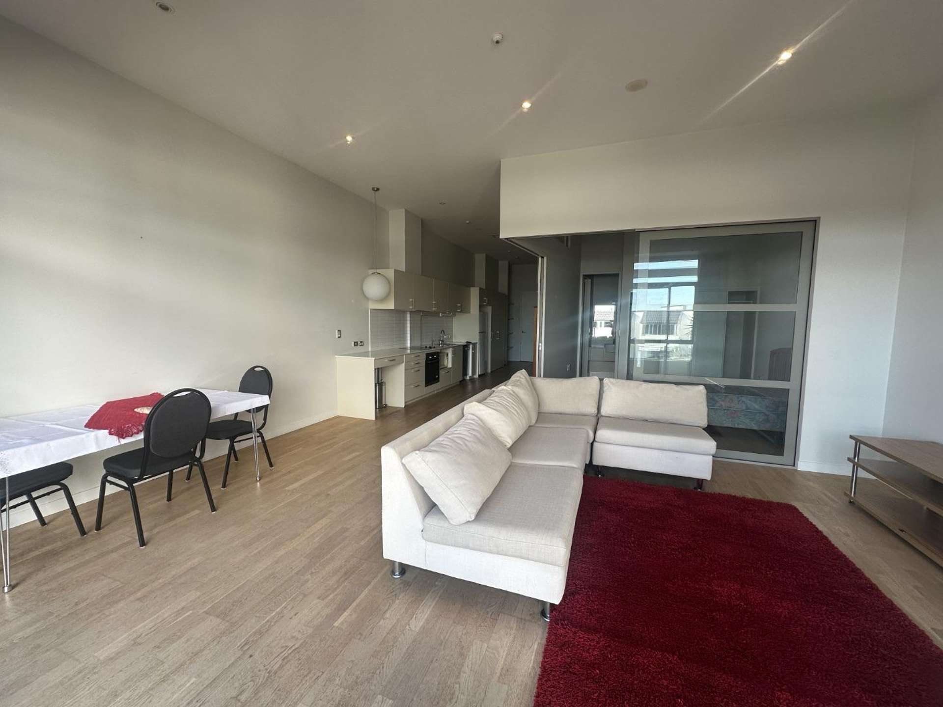 24 Wellington St 10679_0