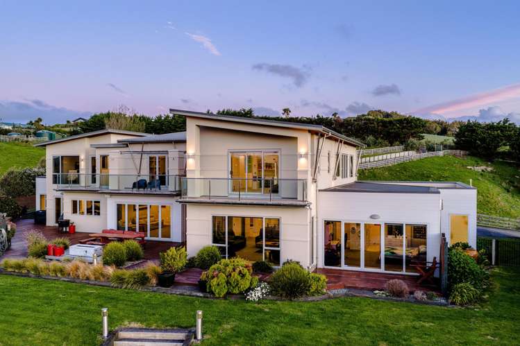 75B Paremata Haywards Road Judgeford_1