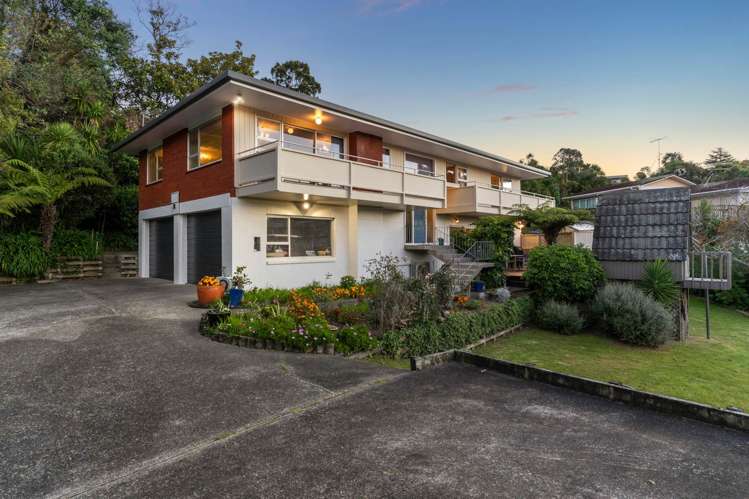 56 Mayfair Crescent Mairangi Bay_48