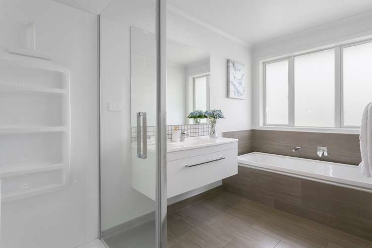 20 Alan Livingston Drive Cambridge_14