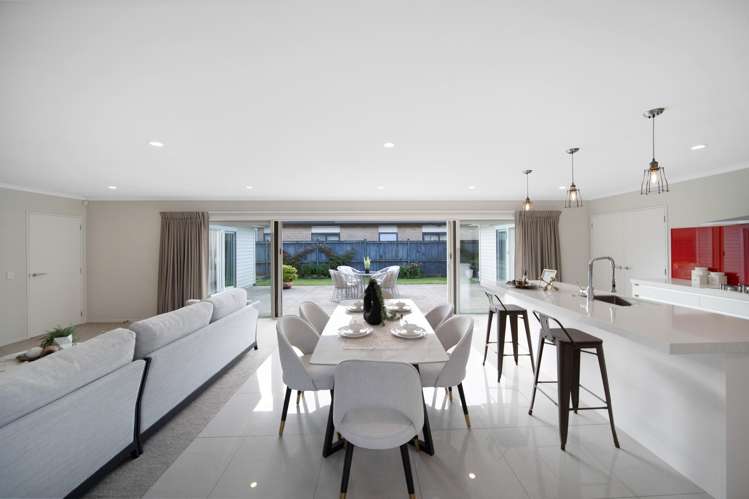 8 Canini Grove Karaka_6