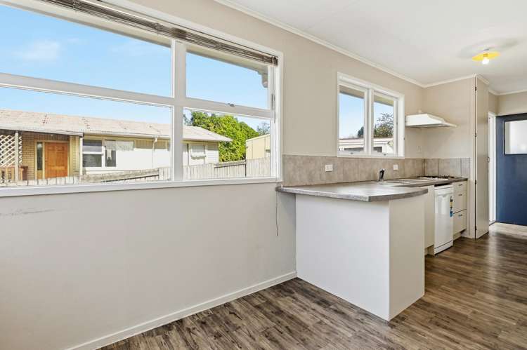 110 Pandora Avenue Sunnybrook_6