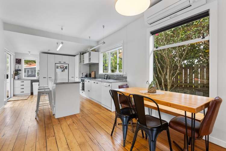 13 Bracken Street New Plymouth Central_3