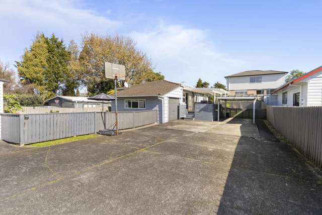 2/25 Buller Crescent Manurewa_2