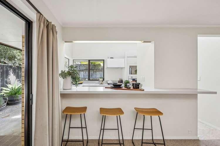 12a Gardner Road Epsom_13