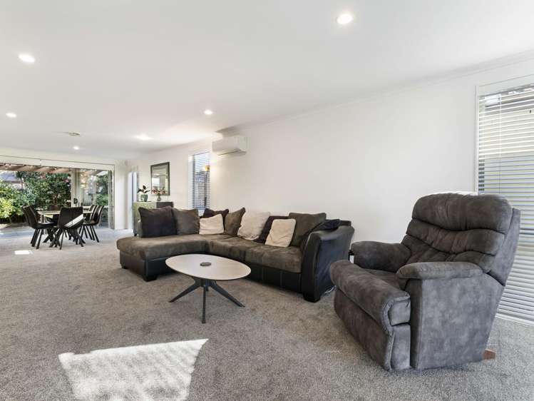 18 Bruce Pulman Drive Takanini_1