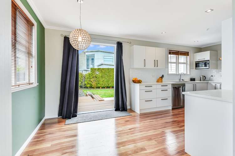 7 Mayfair Avenue Chartwell_6