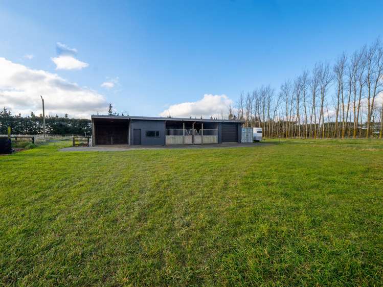 672 Highfield Road Burnham_28